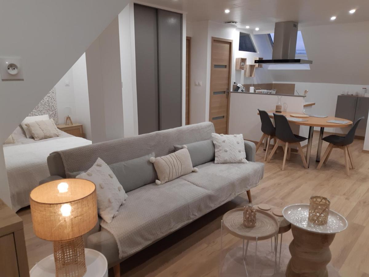 Studio Cosy Spacieux Lumineux Avec Terrasse Vezelois المظهر الخارجي الصورة